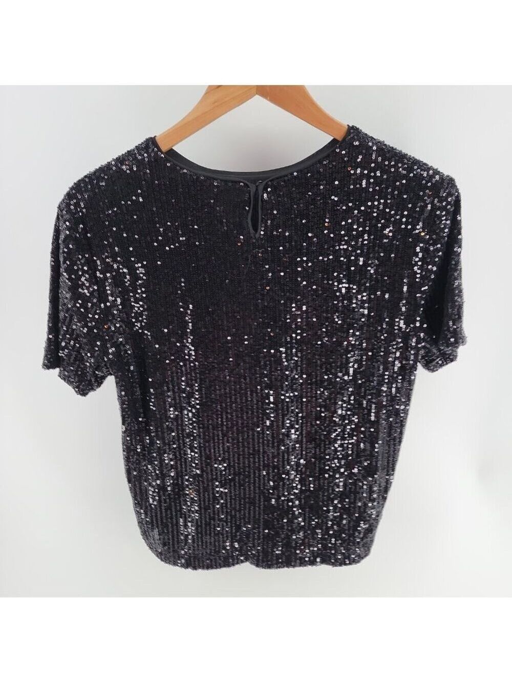 ⭐ Ophelia Roe Black Sequin Short Sleeve Top – Size S - Picture 4 of 12